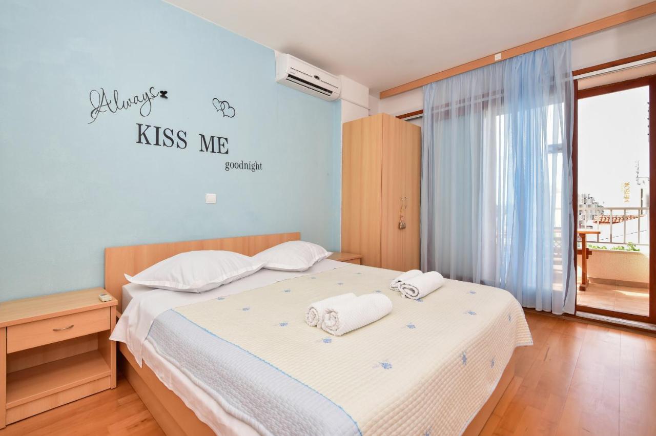 Apartmani Mate Makarska Luaran gambar